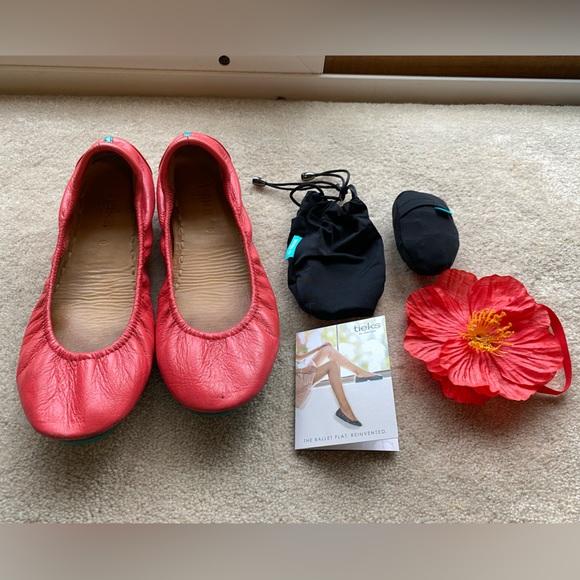 Poppy tieks - Picture 5 of 6